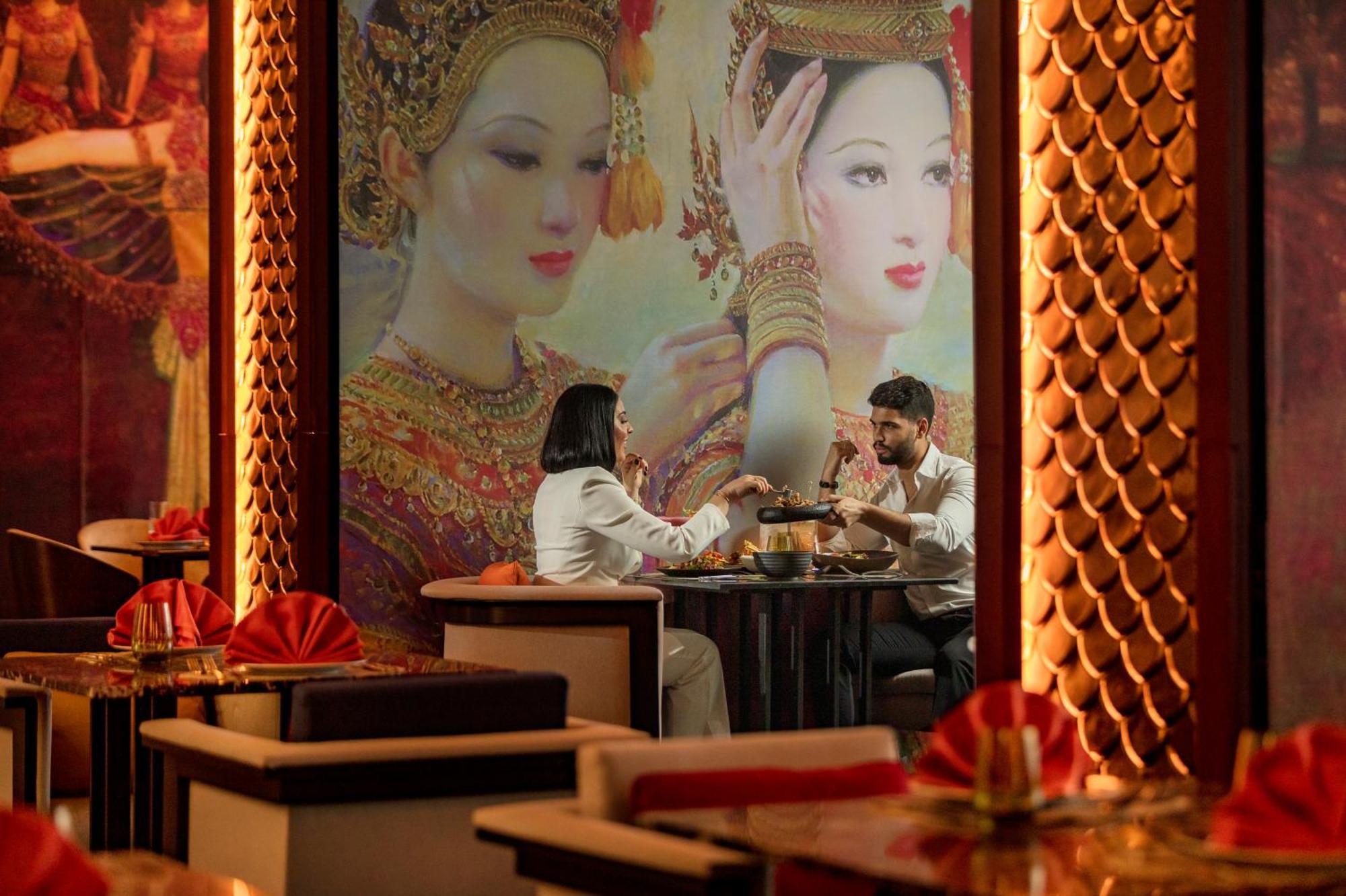 杜斯特多哈酒店 外观 照片 Thai restaurant in Bangkok