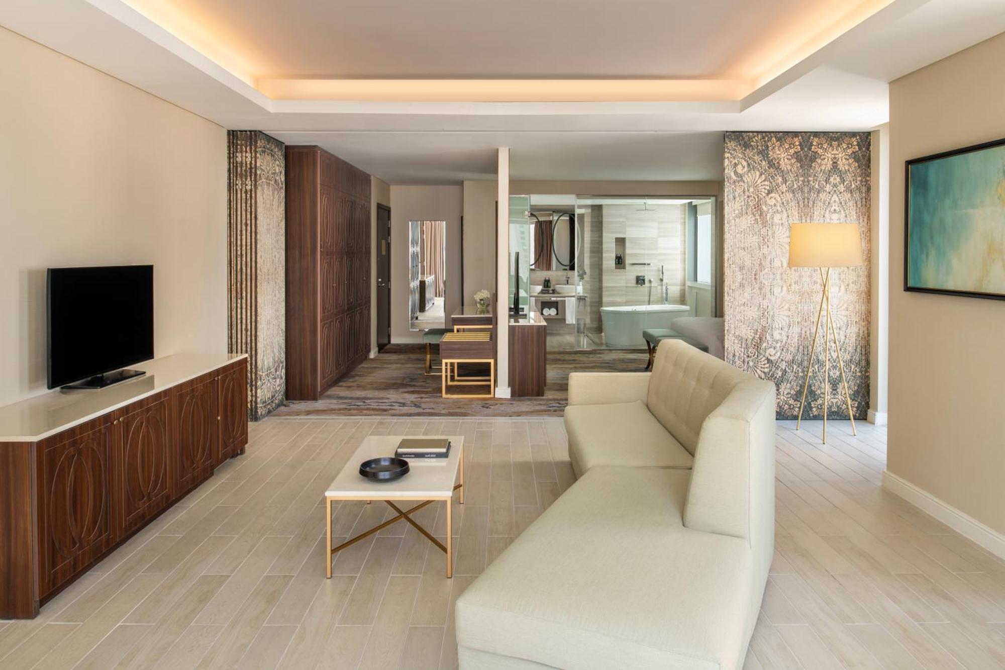 杜斯特多哈酒店 外观 照片 A suite at the hotel